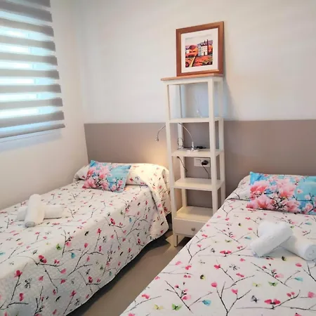 0705 Ap Victoria I Apartment